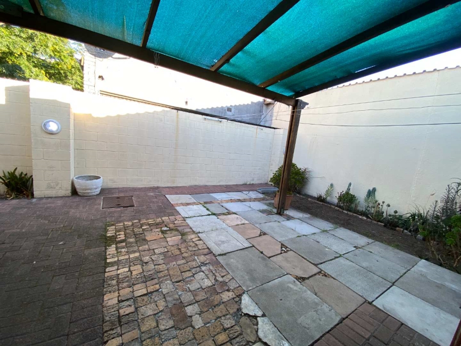 3 Bedroom Property for Sale in Wynberg Western Cape